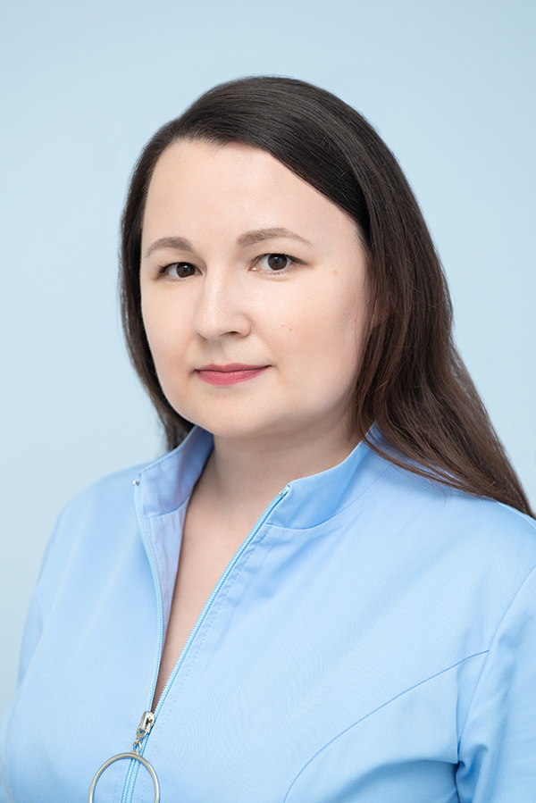 Петрова Ирина Петровна, администратор